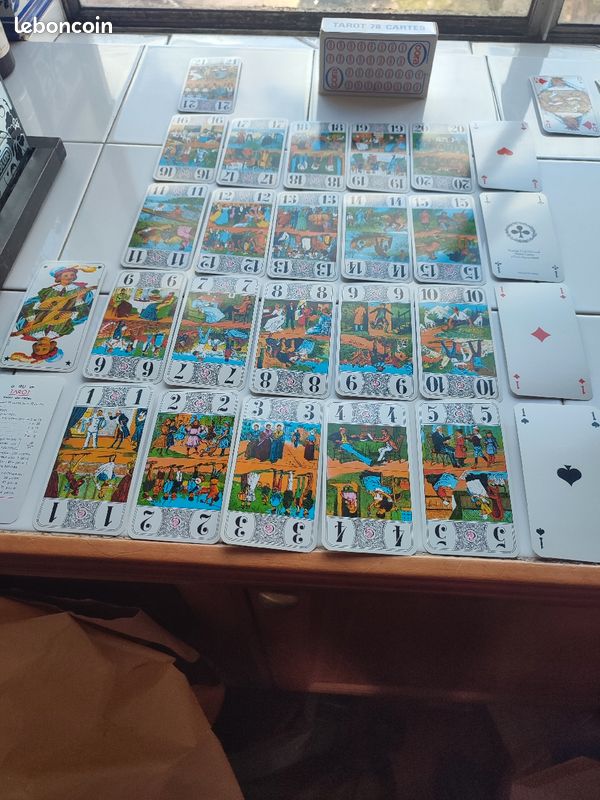 Jeu de cartes tarot (image 1)