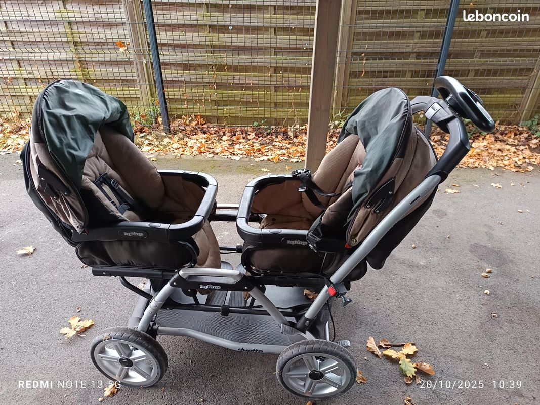 Poussette double peg perego Équipement bébé