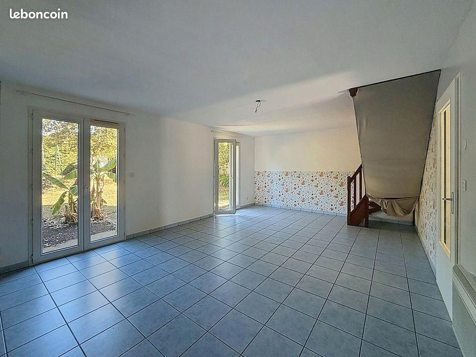Maison 4 pièces 92 m² · à Ambarès-Et-Lagrave · 92 m² · 258 000 €