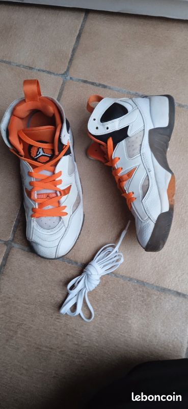 Jordan taille 39 Chaussures