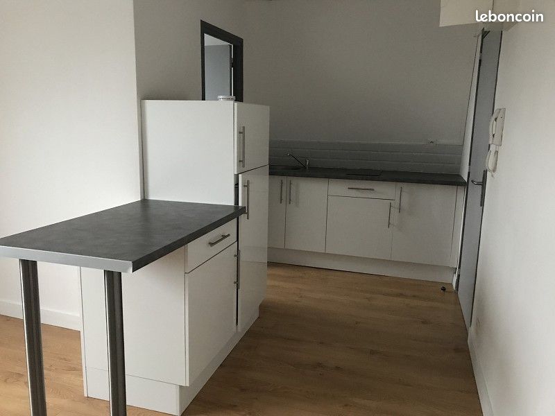 Appartement 1 pièce 18 m² · à Valenciennes · 18 m² · 375 €/mois