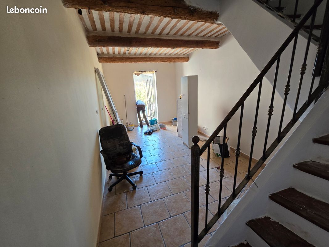 Appartement 2 pièces 57 m² · à Saint-Saturnin-lès-Avignon · 57 m² · 720 €/mois