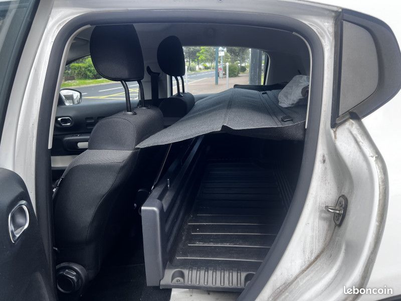 Citroen C3 STE 1.2 PURETECH 83CH S&S FEEL (image 7)