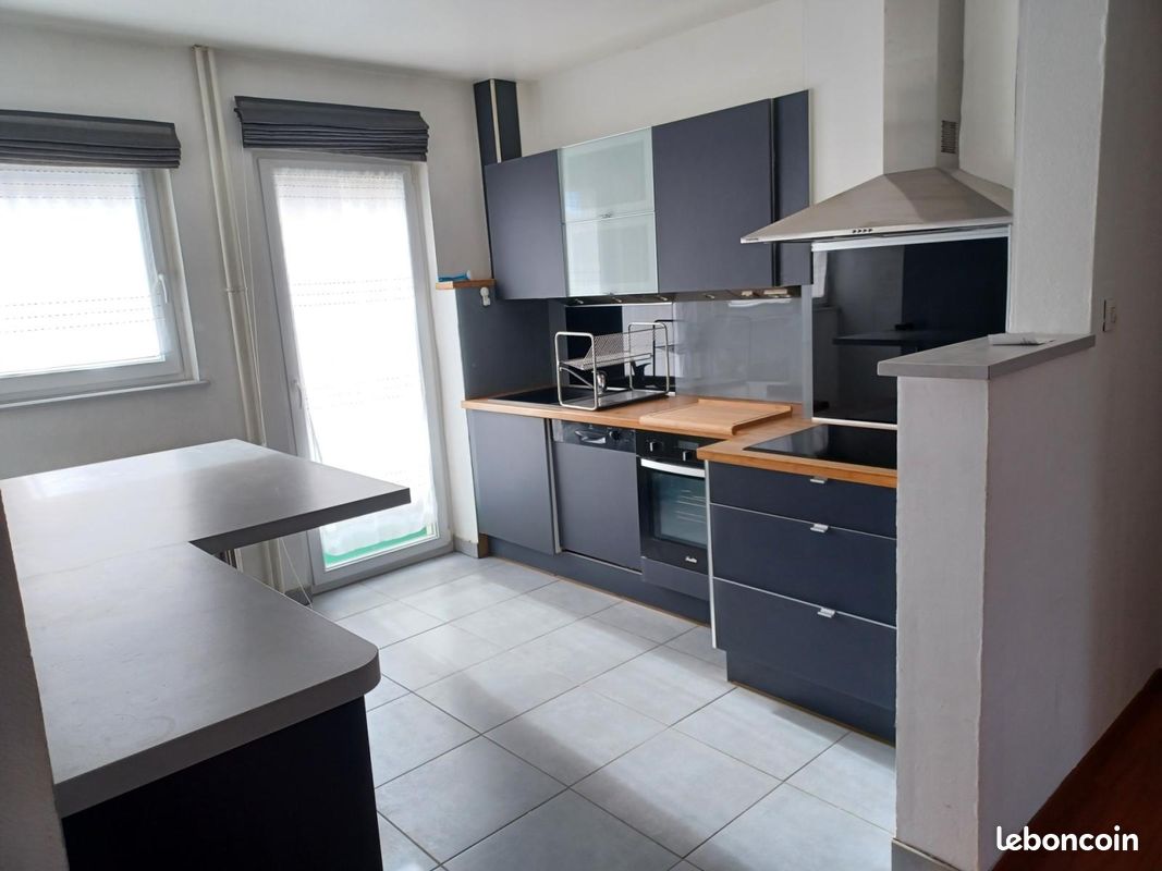 Appartement 3 pièces 74 m² · à Mulhouse · 74 m² · 670 €