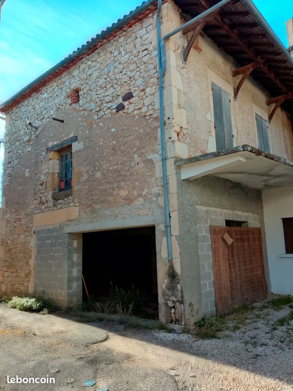 Maison 1 pièce 90 m² · à Prayssac · 90 m² · 38 000 €