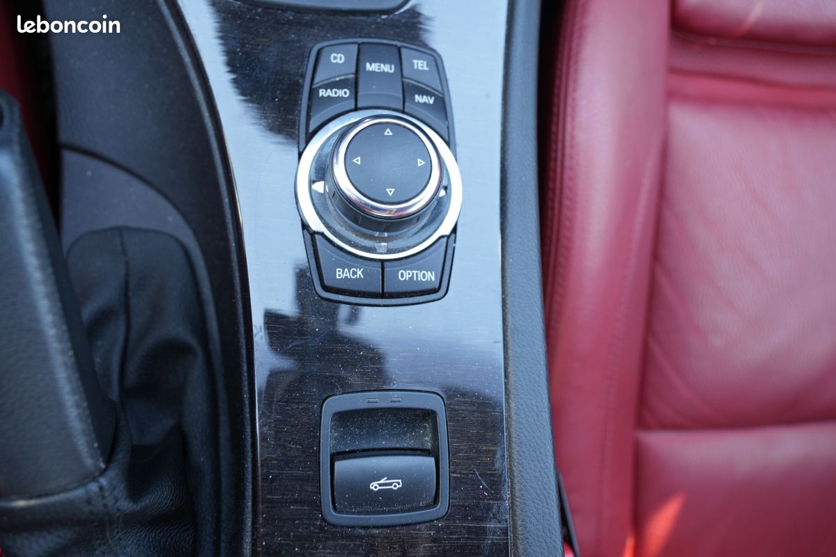 BMW Série 3 (E93) (2) CABRIOLET 325I 3.0 218 LUXE BVA6 (image 25)