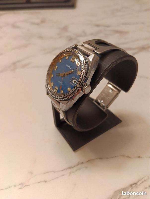 Montre Suisse Vintage Homme HUMA Années 1970 - Mécanique, Boîtier Carré Doré 37mm, Bracelet Marron