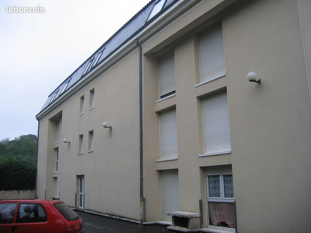 Location Studio - Poitiers 86000 (image principale 0)