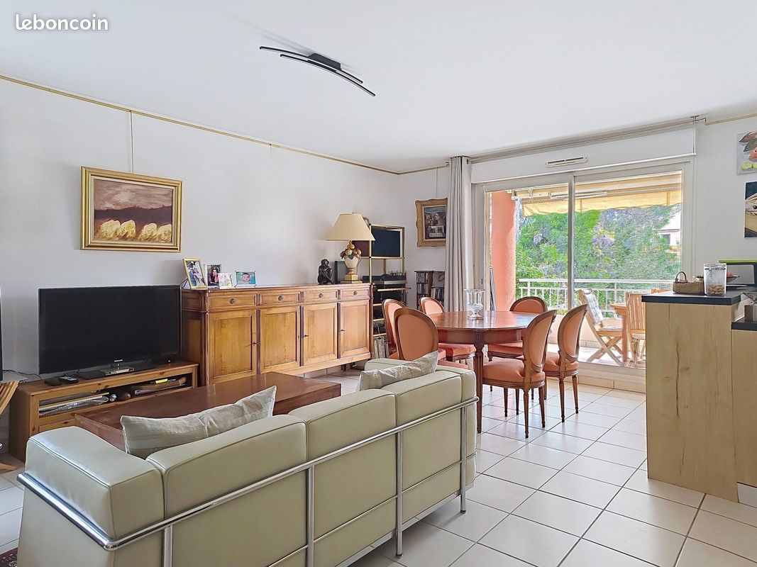 Appartement 4 pièces 94 m² · à Saint-Raphaël · 94 m² · 579 000 €
