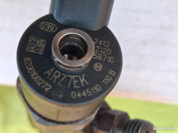 Injecteur Diesel Pour Nissan Primera Berline P12 - Référence 8200100272 / BOSCH, Occasion, Moteur F9Q 2.0L 120CV