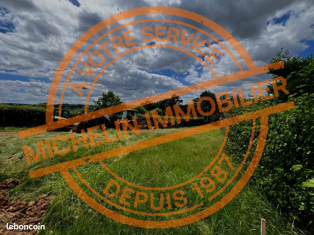 Terrain 4 pièces 108 m² · à Lissieu · 108 m² · 200 000 €