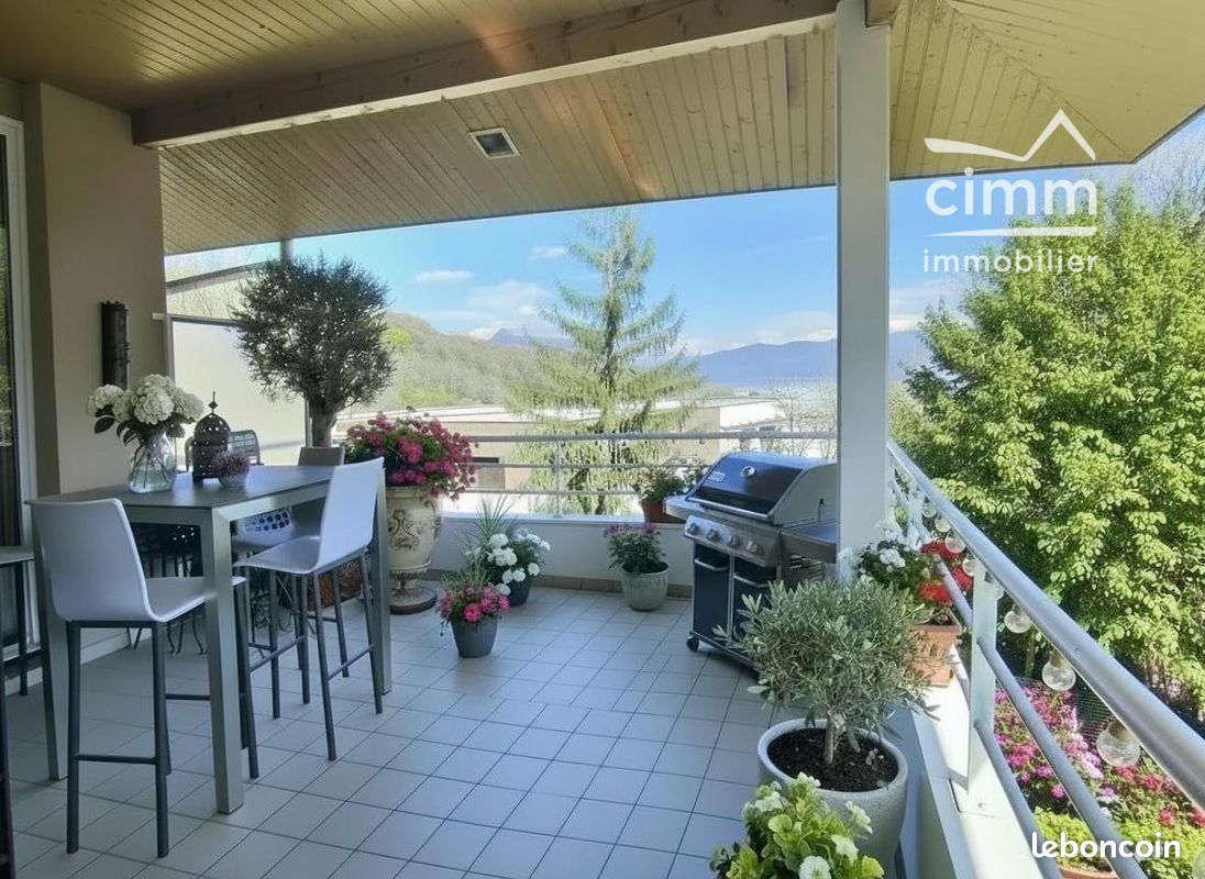 Appartement 4 pièces 105 m² · à Seyssins · 105 m² · 435 000 €