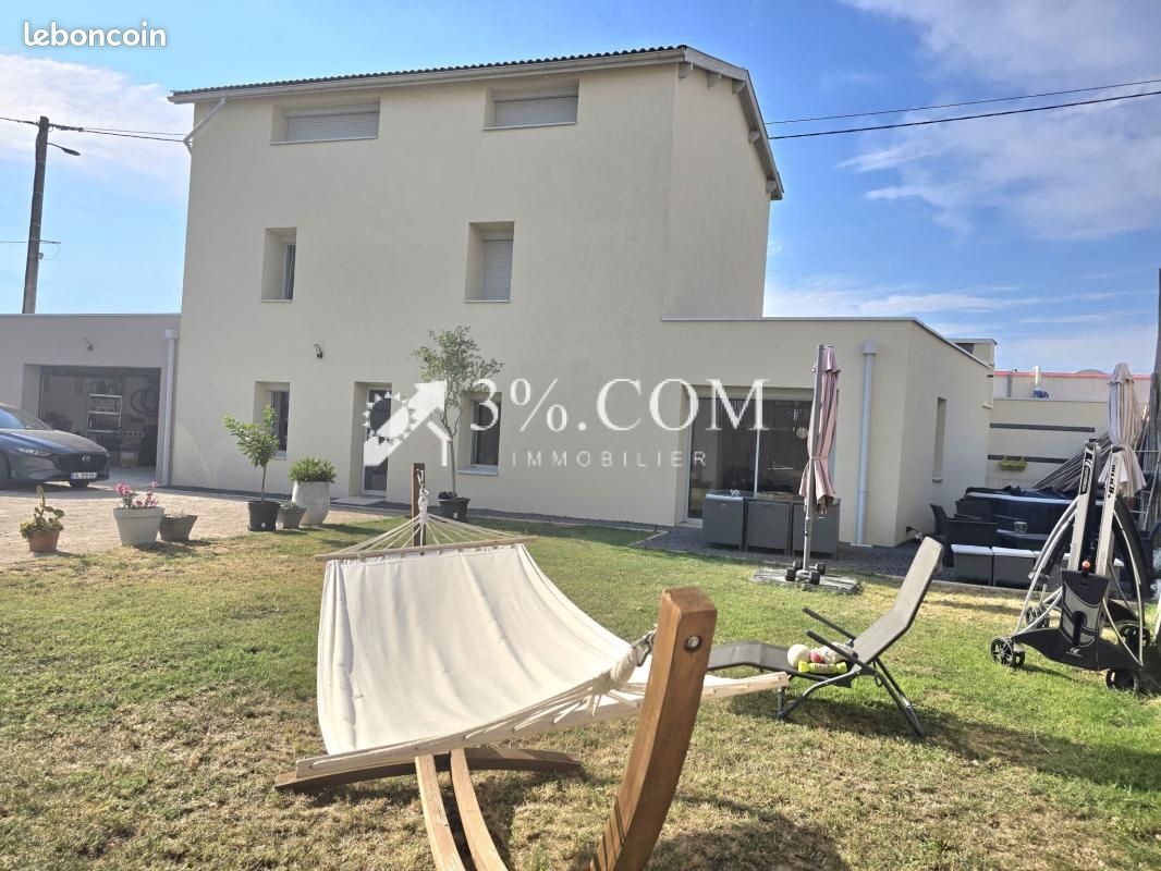 Maison 6 pièces 138 m² · à Romans-sur-Isère · 138 m² · 345 000 €
