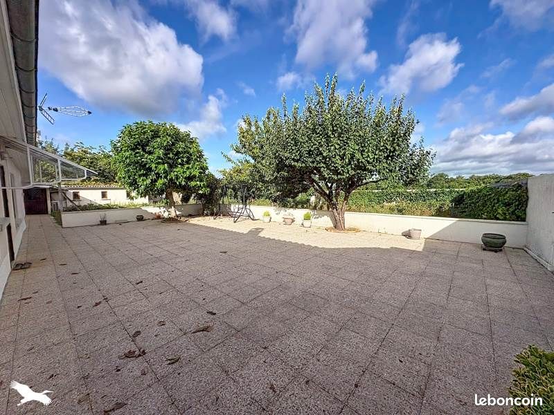 Maison 5 pièces 86 m² · à La Rochefoucauld-en-Angoumois · 86 m² · 161 250 €
