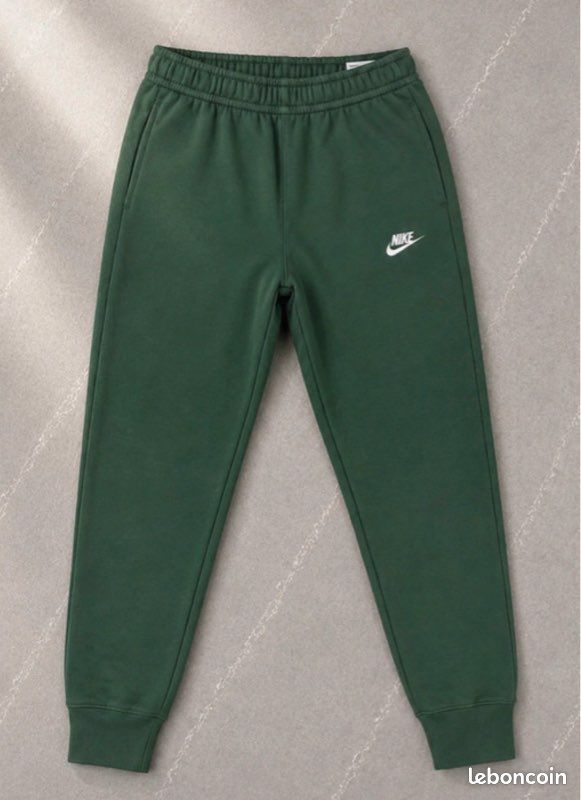 Lot 4 pantalons/bas de survêtement/jogging NIKE taille S (image 6)