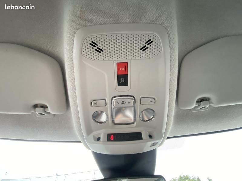 Citroen C4 BlueHDi 130ch S&S Feel Pack EAT8 (image 20)