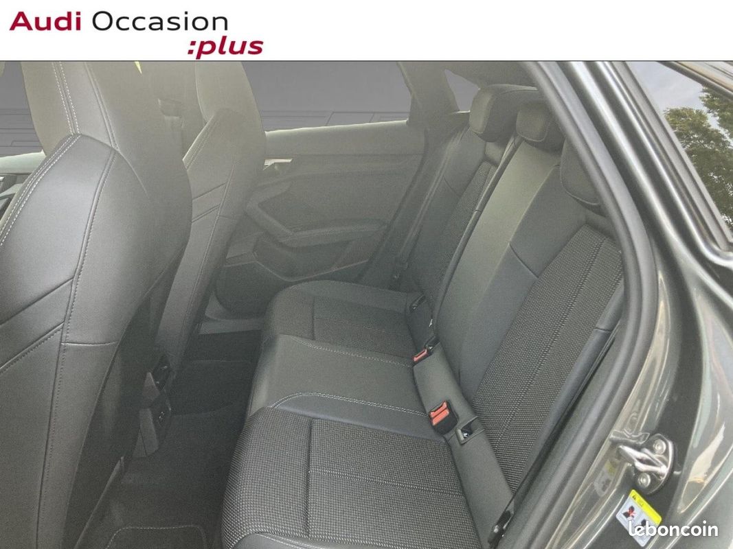 Audi A3 Berline 35 TDI 150ch S line S tronic 7 (image 11)