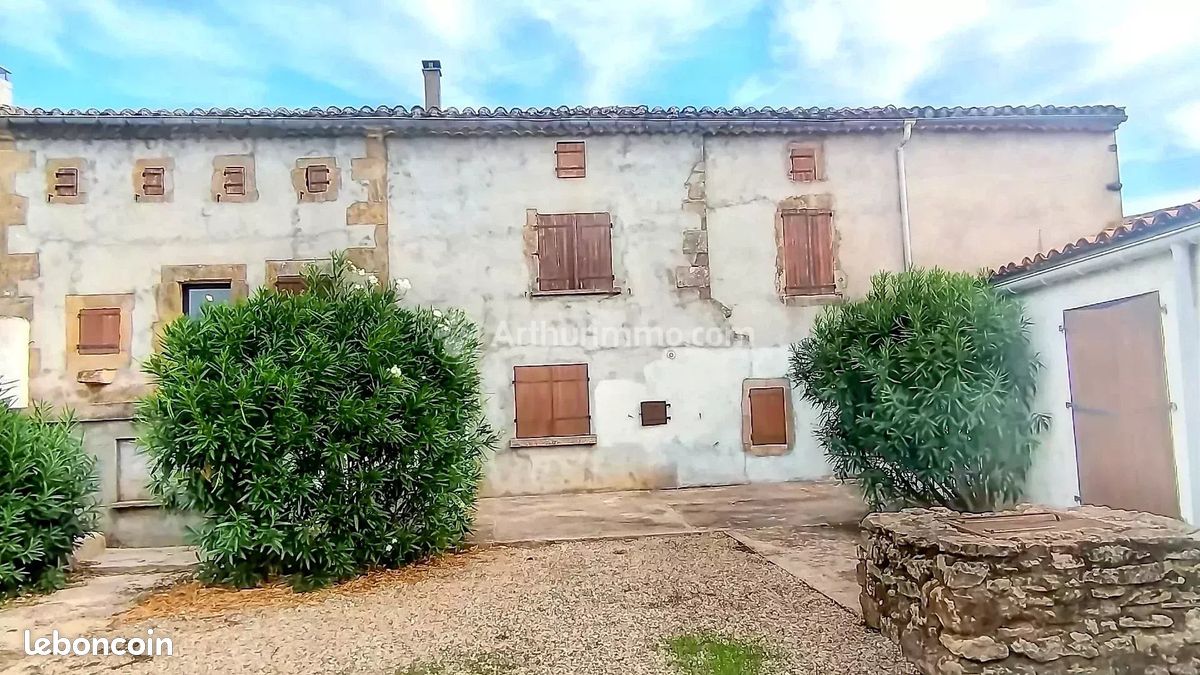 Maison 5 pièces 143 m² · à Viviers-lès-Montagnes · 143 m² · 260 000 €