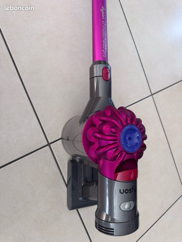 Dyson V7 motorhead pro (image 2)