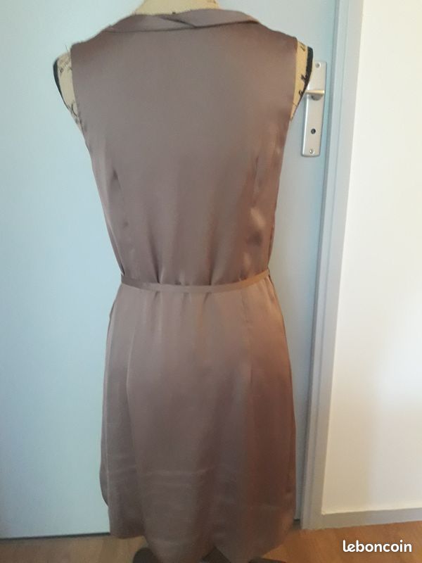 Robe boule satinée marron taille 38 (image 3)