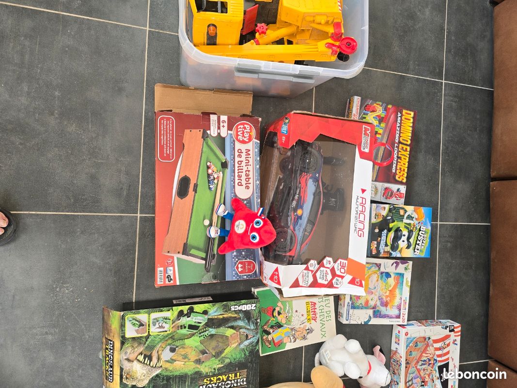 Lot complet de jouet enfant (image 5)