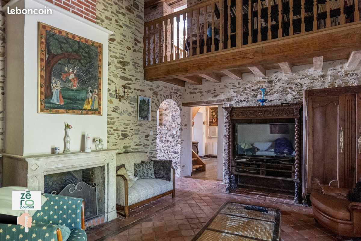 Maison 6 pièces 210 m² · à Mareuil-sur-Lay-Dissais · 210 m² · 254 900 €