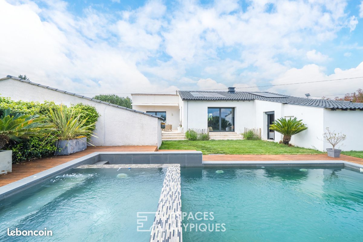 Maison 7 pièces 200 m² · à Mauguio · 200 m² · 745 000 €