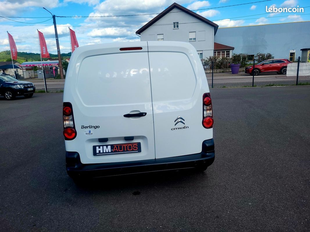 Citroën Berlingo BERLINGO 1.6 BLUEHDI 100 CHEVAUX 3 PLACES (image 3)