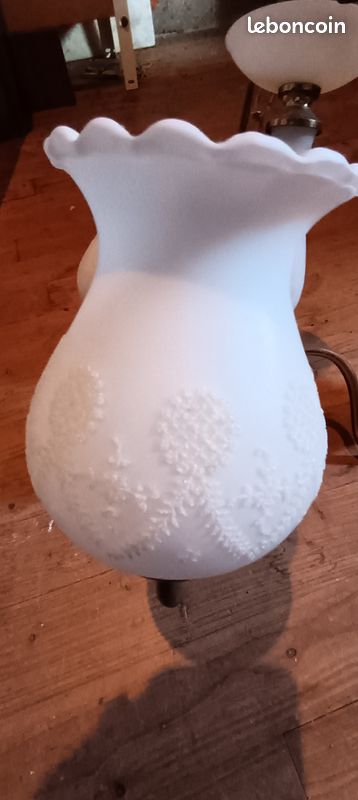 Lustre (image 2)
