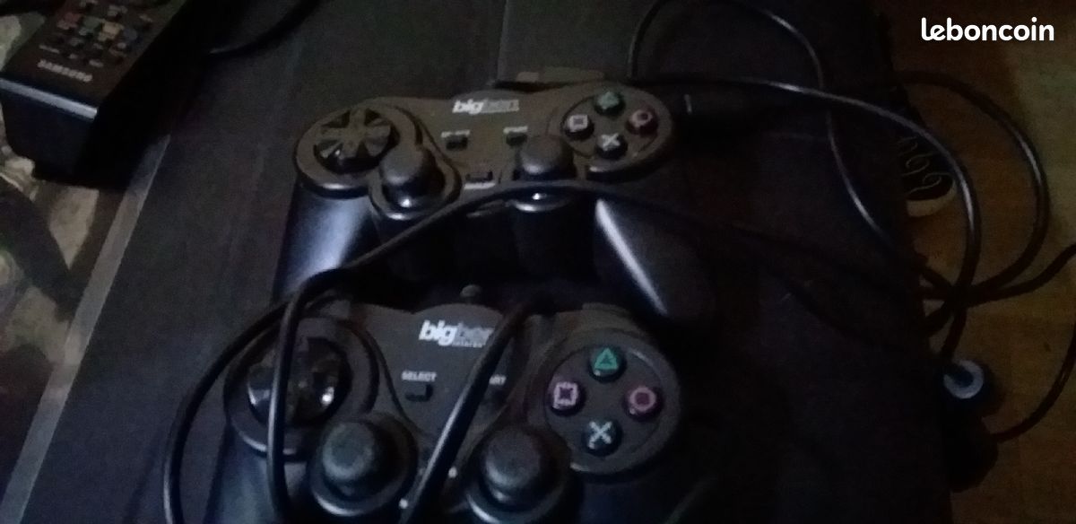 2 manettes play station big ben (image 2)
