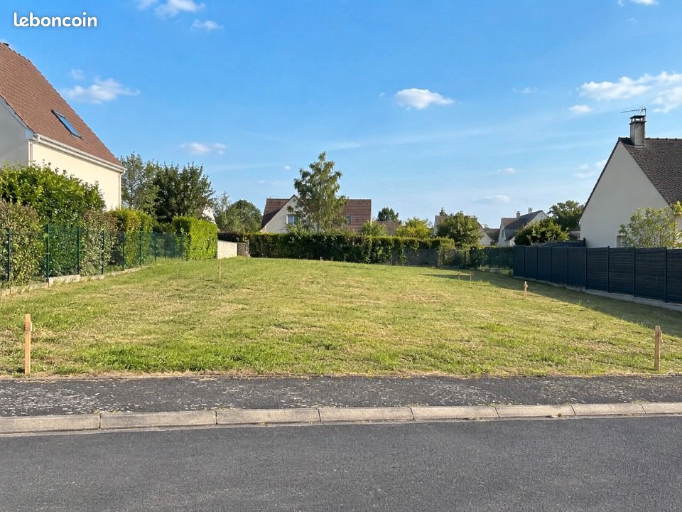 Terrain 251 m² Argenteuil · 185 500 €