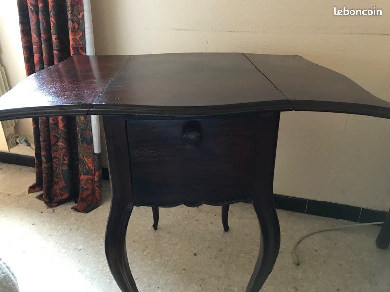 Petite table ancienne pliable (image 3)