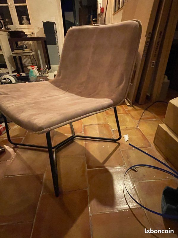 Fauteuils et tables basses de salon (image 3)