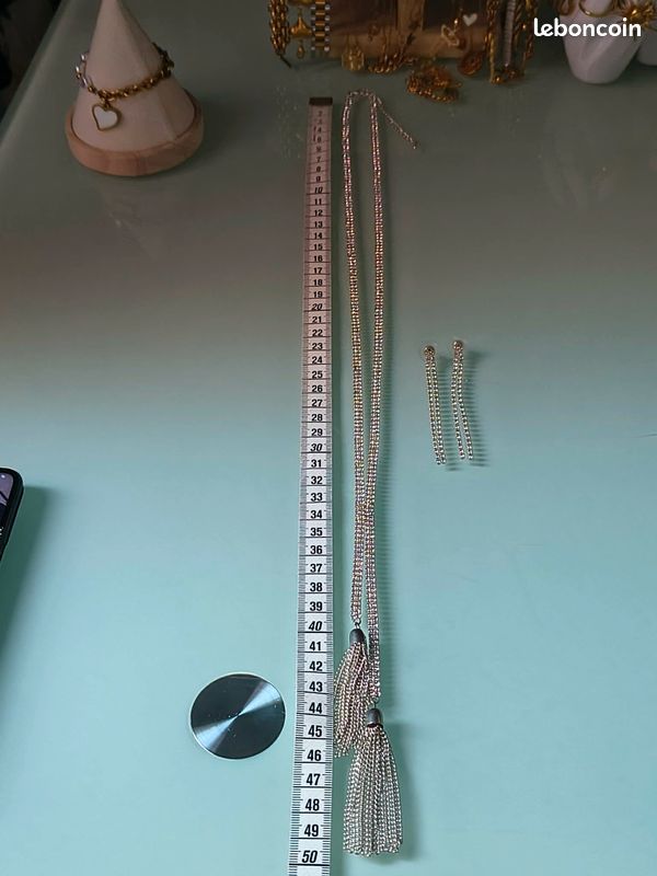 Sautoir long stras brillant et boucles d'oreilles (image 2)