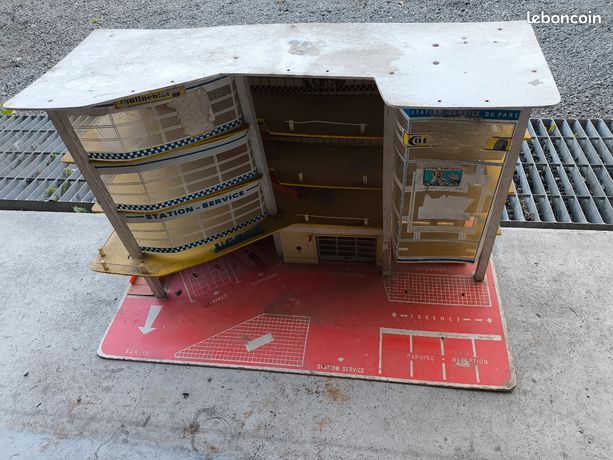 JOUET ANCIEN STATION service garage automobile vintage années 60 Dinky Norev EUR 15,00 - FR