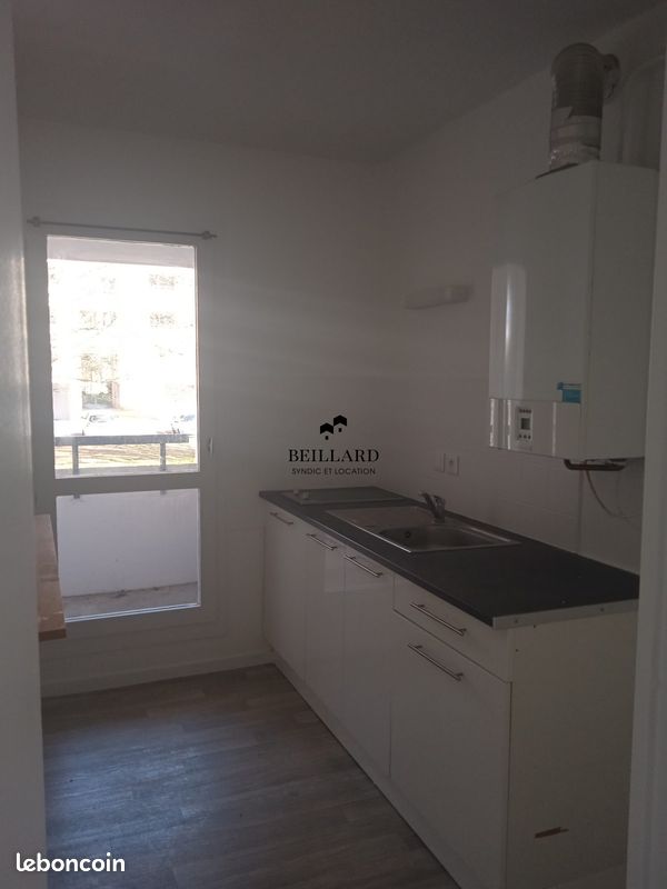 Appartement 2 pièces 46 m² · à Pau · 46 m² · 525 €/mois
