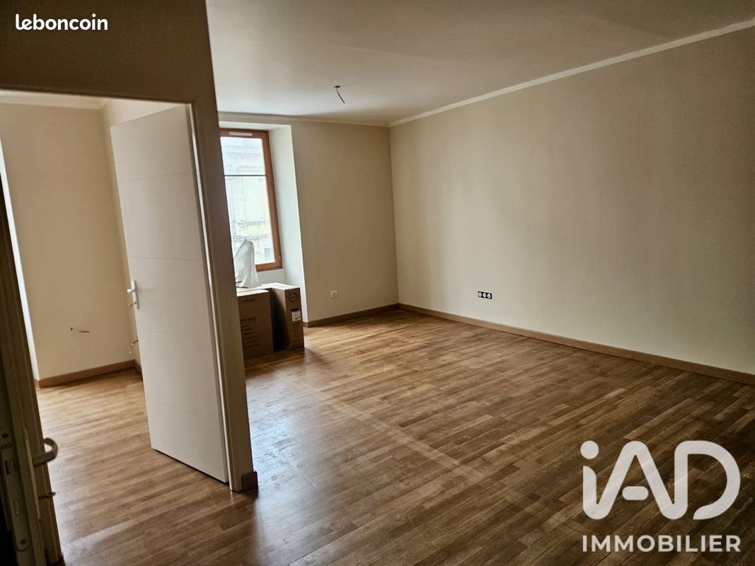 Appartement 2 pièces 39 m² · à Châtellerault · 39 m² · 65 000 €