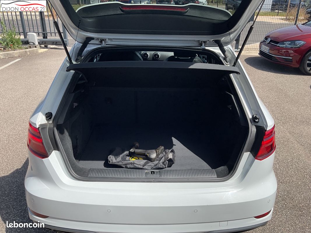 AUDI A3 SPORTBACK 2.0 TFSI 190 S tronic 7 Quattro S Line (image 9)