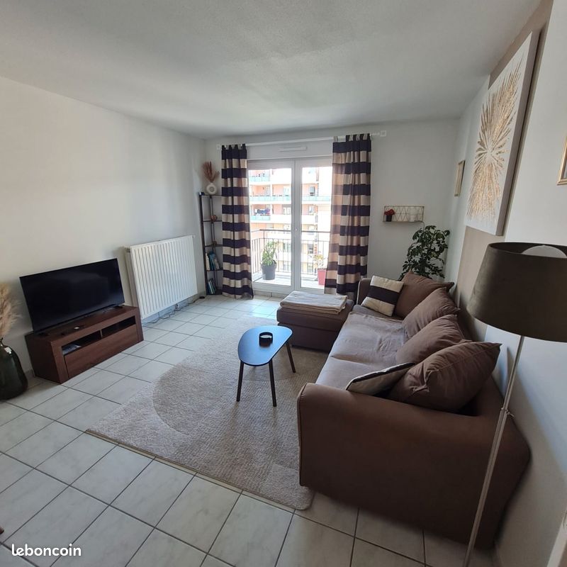 Appartement 3 pièces 60 m² · à Saint-Julien-en-Genevois · 60 m² · 1 800 €/mois
