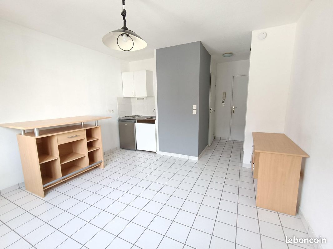 Appartement 1 pièce 21 m² · à Clermont-Ferrand · 21 m² · 430 €/mois