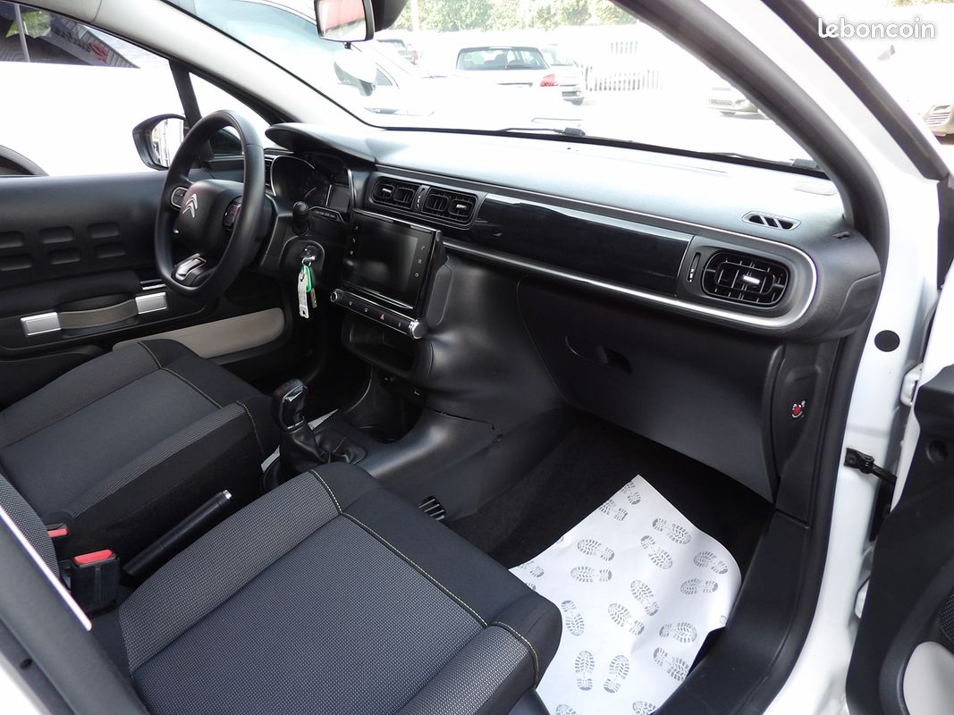 Citroen C3 STE 1.5 BLUEHDI 100CH S&S FEEL NAV (image 7)