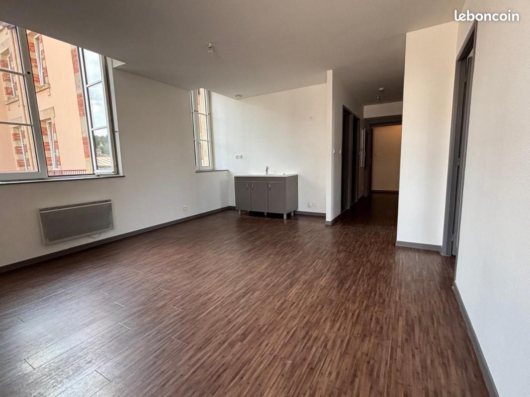 Appartement 4 pièces 75 m² · à Bar-le-Duc · 75 m² · 640 €
