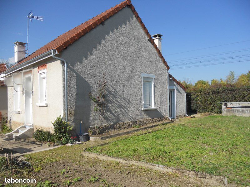 Maison 3 pièces 75 m² · à Saint-Doulchard · 75 m² · 735 €/mois