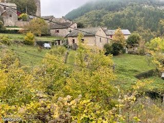 Maison Prades 48210