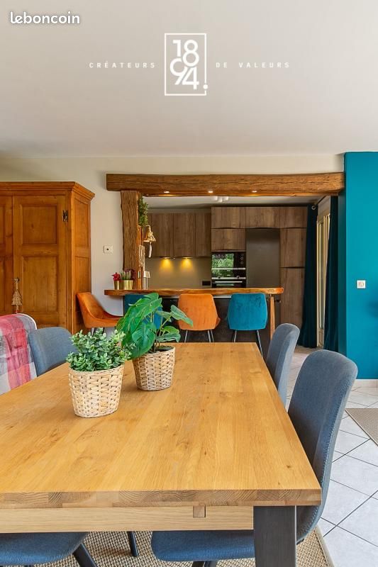 Maison 6 pièces 127 m² · à Enchastrayes · 127 m² · 478 000 €