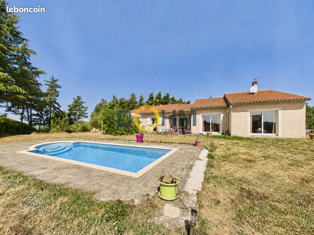 Maison 5 pièces 168 m² · à Grazac · 168 m² · 359 000 €
