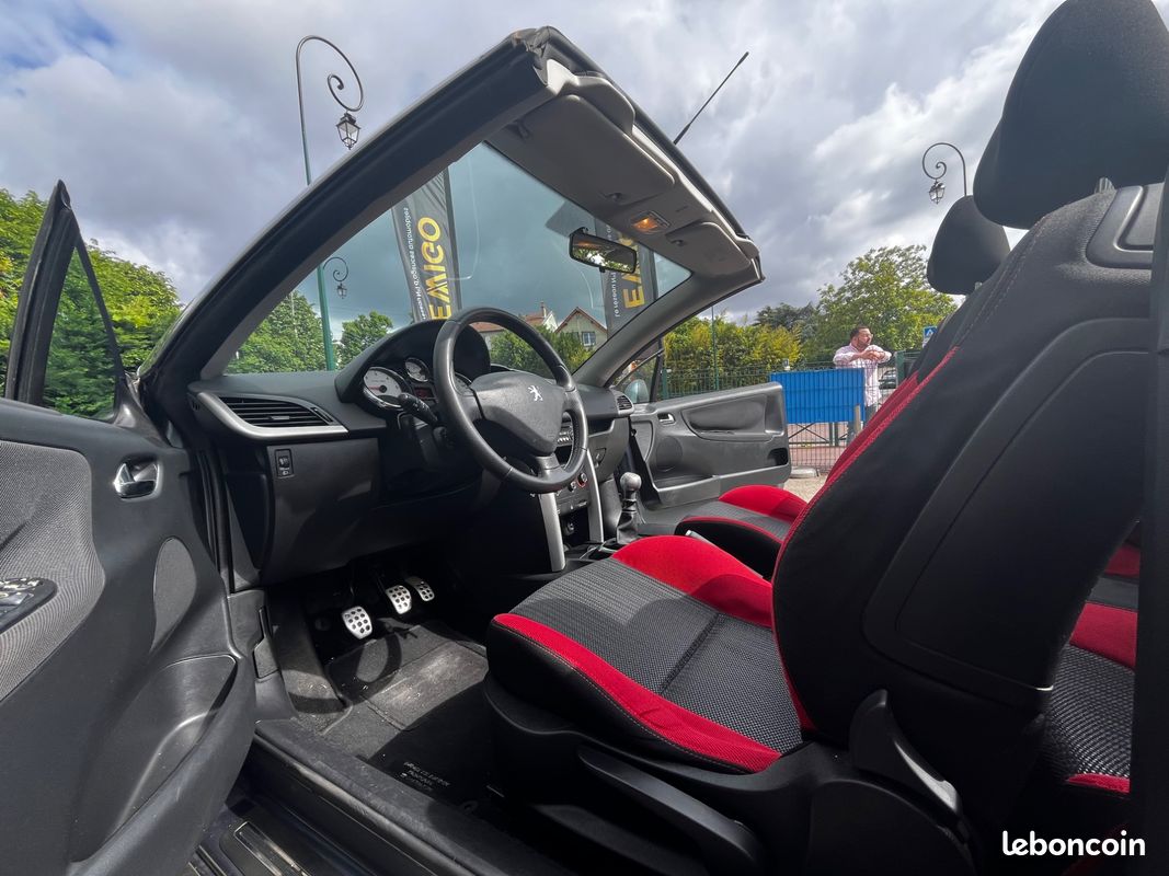 Peugeot 207 cc 1.6 hdi 110 serie-64 (image 6)