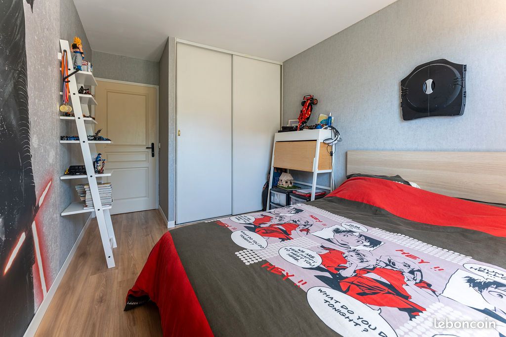 4 pièces 86m² avec vue mer, piscine, terrasse, garage et cave (image 9)