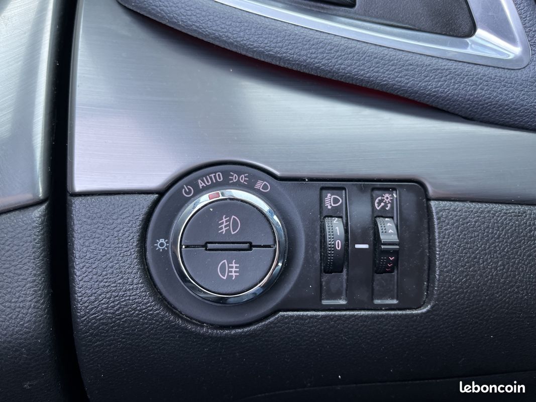 Opel MOKKA 1.7 CDTI 130CH COSMO ECOFLEX START&STOP 4X2 (image 25)