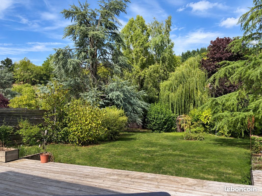 Maison 9 pièces 303 m² · à Stosswihr · 303 m² · 438 000 €